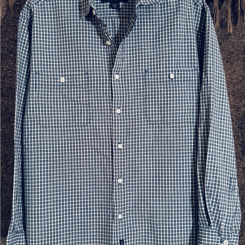 Abercrombie & Fitch Blue Checkered Button Down Shirt